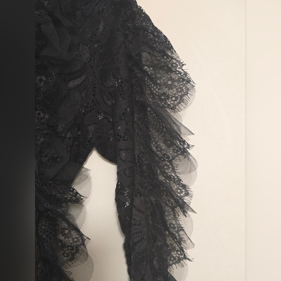 Fashion Nova Black Lace Ruffle High-Neck Blouse Jumpsuit M/L - Picture 5 of 9